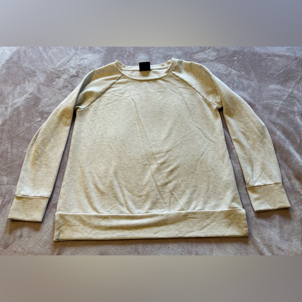 ✨✨ 32 Degrees Light Grey Sweatshirt ✨✨